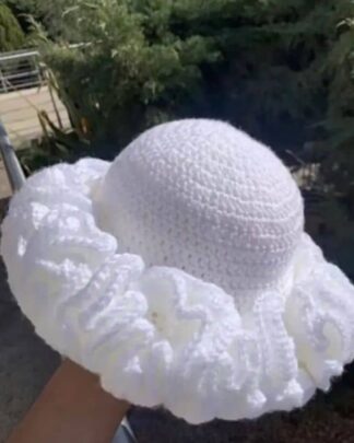Ruffle Hat for Outing