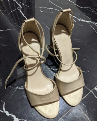 Le Chateau Block Heels
